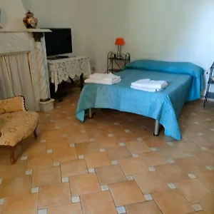 https://domus-tzia-lina.in-sardinia.net